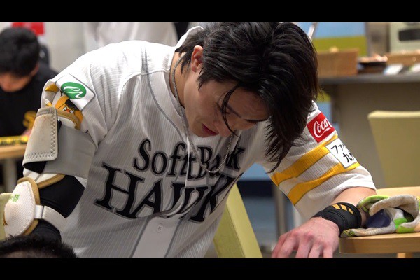 © SoftBank HAWKS