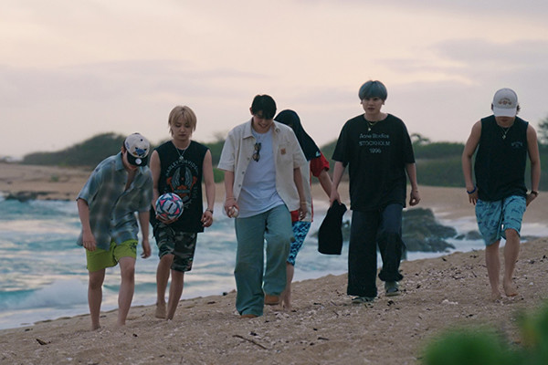 ©B-ME & CJ 4DPLEX All Rights Reserved.